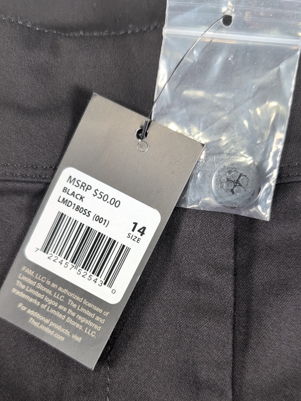 The Limited Black Tailored Shorts Size 14 - Picture 2 of 9
